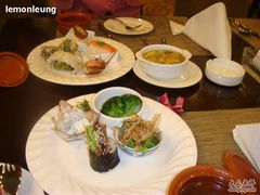 注意那个寿司-岷山饭店-芝芝自助餐厅