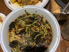 -那家老院子东北菜·饺子·小鸡炖蘑菇(艳华街店)