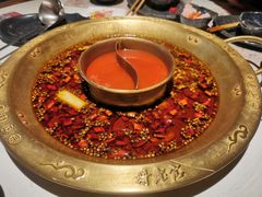 -哥老官重庆美蛙鱼头(日月光店)