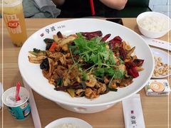 -拿渡·水煮鱼麻辣香锅(王府井奥莱·香江小镇店)