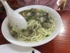 -建国蚵煎蚵面