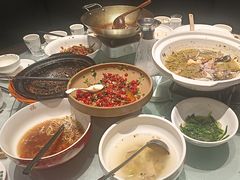 -老傅家湘潭水煮活鱼店(众一国际店)