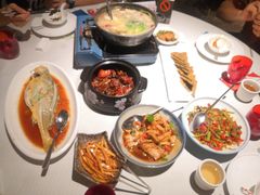 -千百味红餐厅·江西菜(绿地双子塔店)