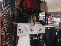 -优衣库(哈尔滨中央大街店)
