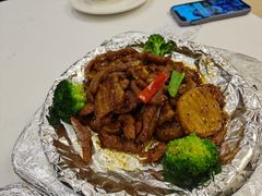 铁板黑椒肉柳-聚宾楼·烤鸭·家宴(科技三路店)