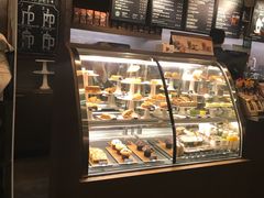 -星巴克(广州中华广场B1层店)