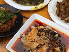 -朱大嘴肥肠血旺(福字街店)