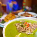 本处于闹市区但是却是一片净土，很适合闺蜜朋友聚餐