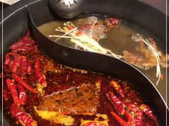 -宽板凳老灶火锅(簋街店)