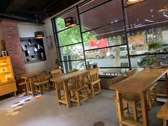 -啊噗吐呦现场烘焙(麦凯乐店)