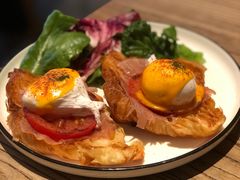 -Common Table · Brunch & Coffee
