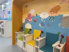 -戊辰亲子游泳俱乐部