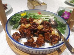 黑蒜子牛肉粒-卫鼎轩·家宴(水上公园店)