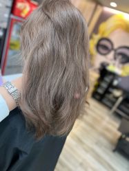 -奈川烫染Salon