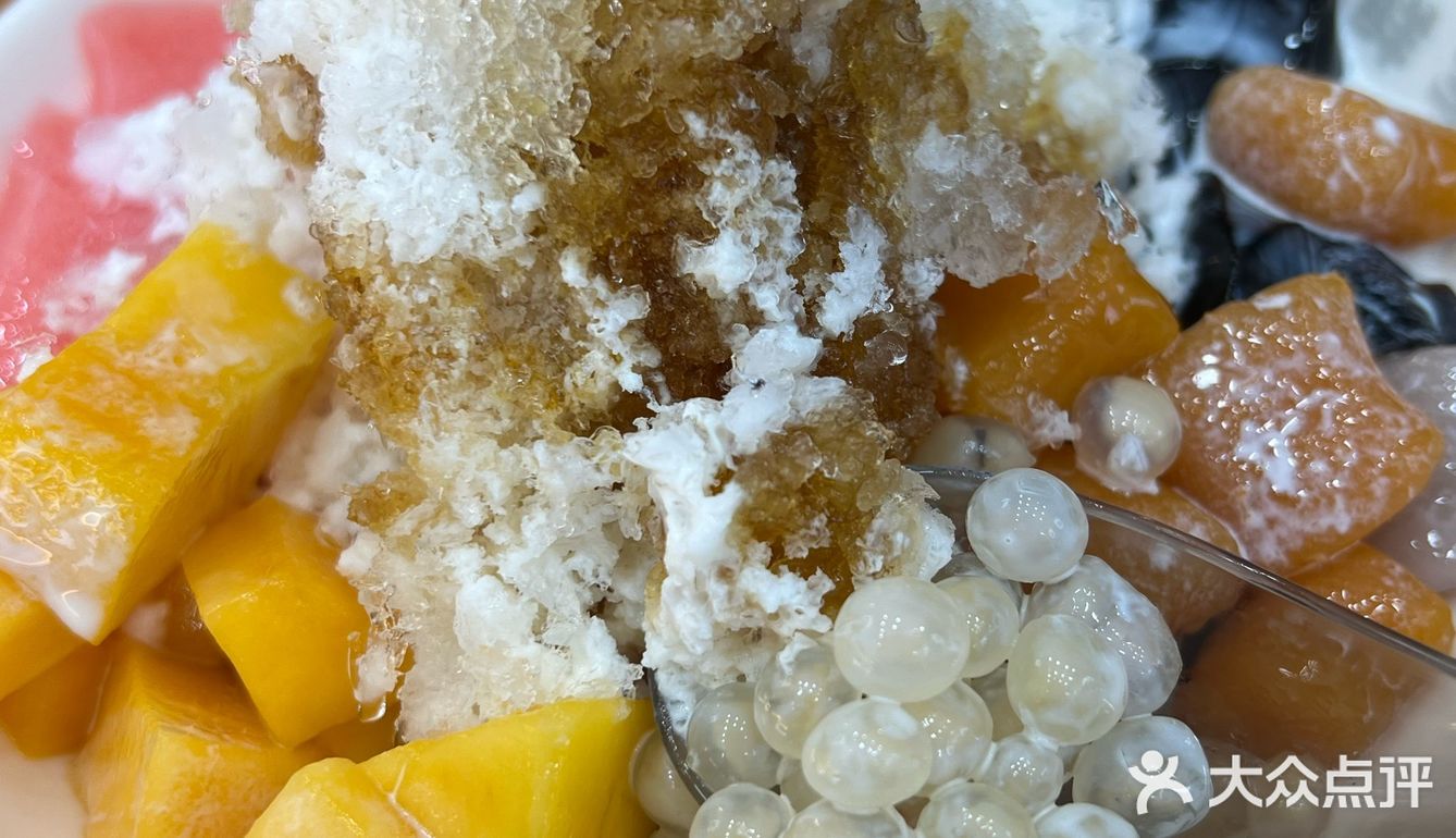 龙洞夏天必吃鲜芋甜品🍧料多到像小山