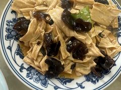 -天天向上素食餐厅(五台山店)
