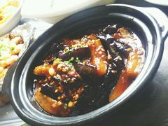 -侬佳蒸菜馆(听潮店)