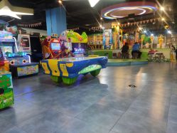-利奥梦幻主题乐园(爱琴海购物公园店)