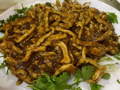 京酱肉丝-闯关东东北农家菜(崂山石老人店)