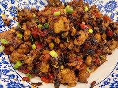 老干妈炒仔鸡-新新湘菜馆(新中街二条店)