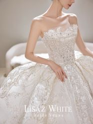 点击看大图 -Renee芮亦婚纱