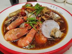 -老东镇啤酒屋海鲜加工·蒸汽海鲜·海鲜烧烤(台东店)