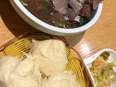 -金莹丸子汤清真(朝外SOHO店)