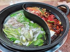 -赵美丽·重庆社区火锅·直营店(火车东站·中豪国际店)