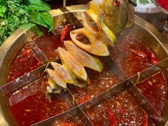 -小天鹅火锅·一线江景洪鼎旗舰店(洪崖洞店)