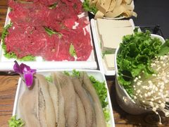 -珍巴奴毛肚牛肉小火锅(四惠店)