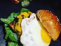 -HIGH FIVE哈福手工汉堡(桂林路店)