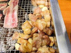 -肉甲韩国木炭烤肉(新壹街1店)