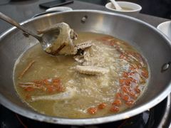 -郑猛记石岐鸽主题餐厅(长江店)