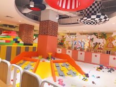 -百联临沂购物中心(临沂路店)