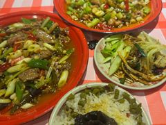 -老方桌烂蹄花川菜馆(九龙坡店)