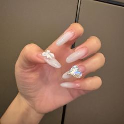 -雅洁美甲美睫