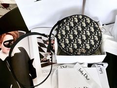 -Dior迪奥(恒隆广场童装店)