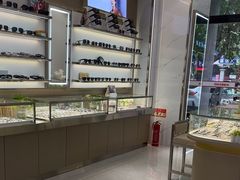 -陕光明眼镜(科创路店)