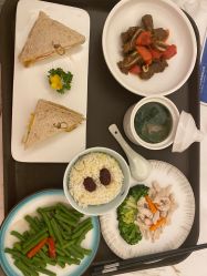 -玥奢国际母婴护理中心(滨江宝龙店)