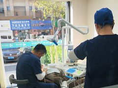 -卫雅仕口腔