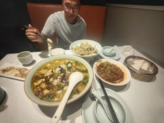 -江城小馆陕南妈妈菜·全球旅行餐厅(钟楼店)