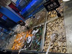 -领鲜活海鲜榴莲自助火锅(东门店)