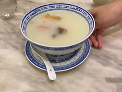 -香港百合居(LCM置汇旭辉广场店)