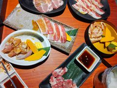 -山之屋炭火烧肉·生啤畅饮(大朗万科中央公园店)