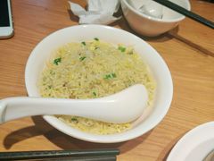 -诚铭记·虾仁汤包·成都小吃(融创店)