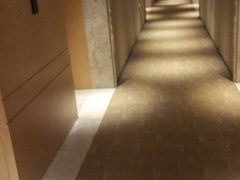 -上海宝华万豪酒店
