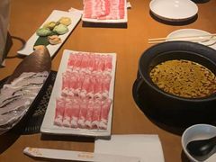 -呷哺呷哺(融创茂店)