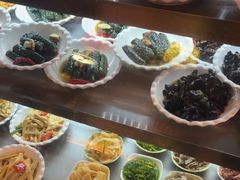 -金杨拉面王小吃面馆·牛三宝面·红烧牛肉粉