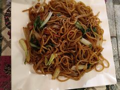-刘姐啤酒鱼民族演艺餐厅(西街总店)