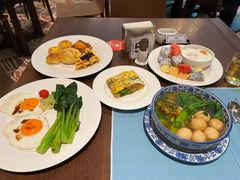 -广州天河希尔顿酒店